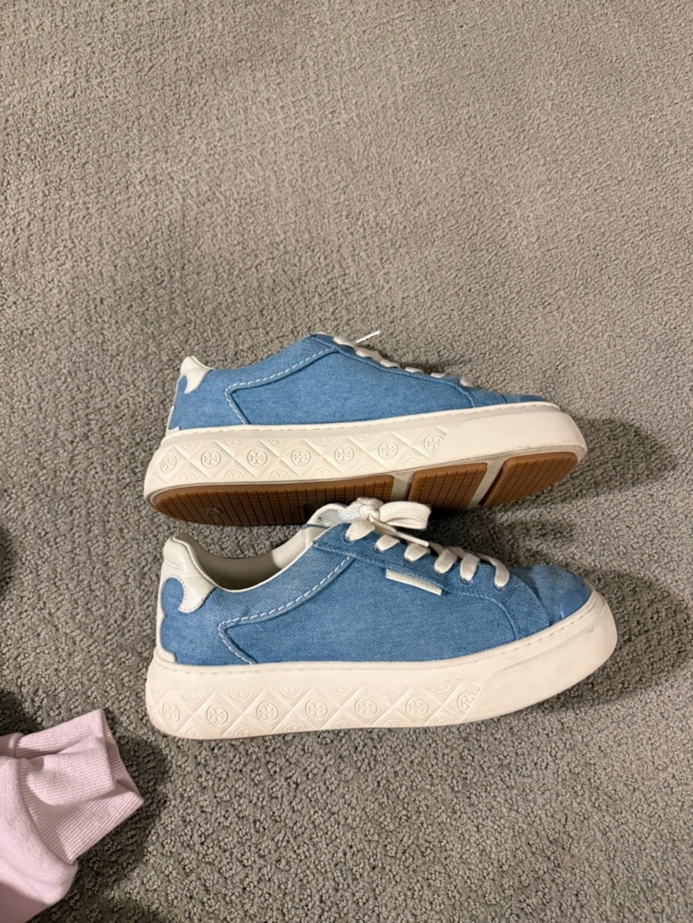 Tory Burch Sneaker